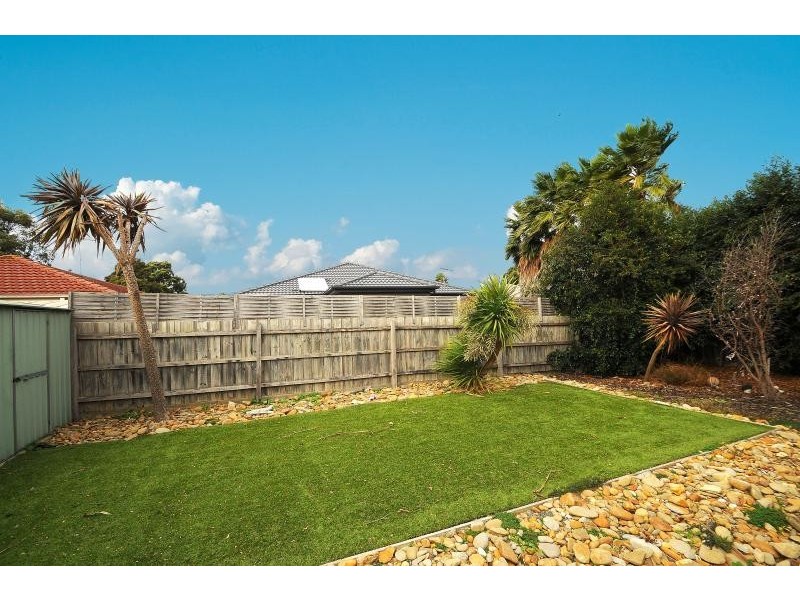 17 Lindas Way, Carrum Downs VIC 3201