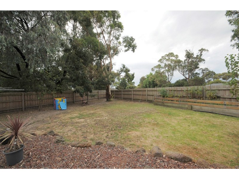 12 Myna Court, Carrum Downs VIC 3201