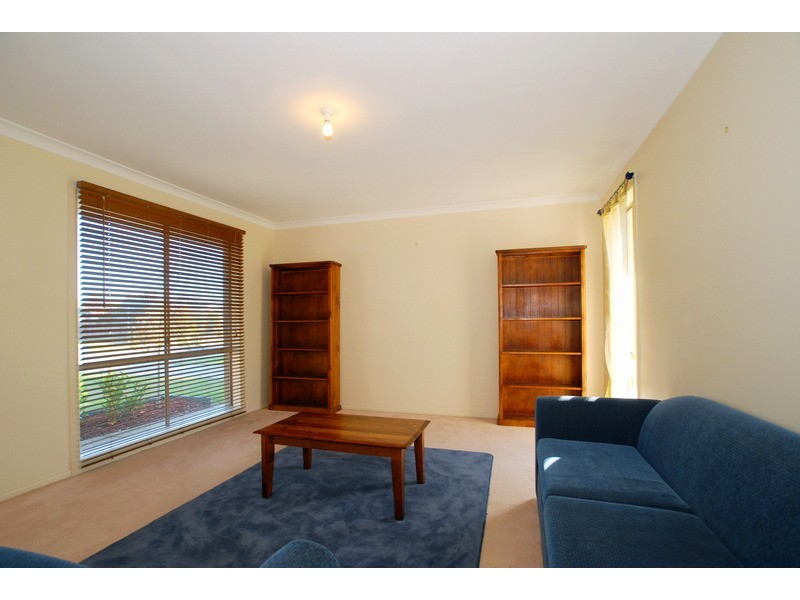 33 Oberon Drive, Carrum Downs VIC 3201