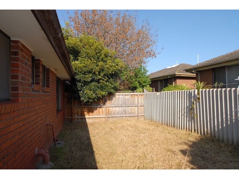 2/13 Stayner Street, Chelsea VIC 3196