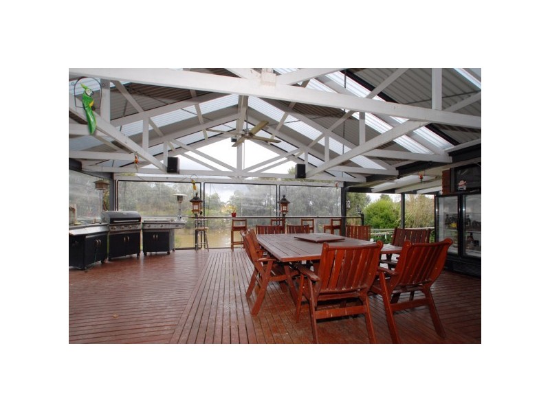 90 McClelland Drive, Langwarrin VIC 3910