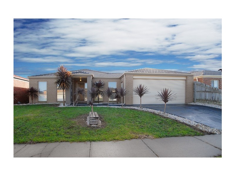 5 Vivi Court, Skye VIC 3977