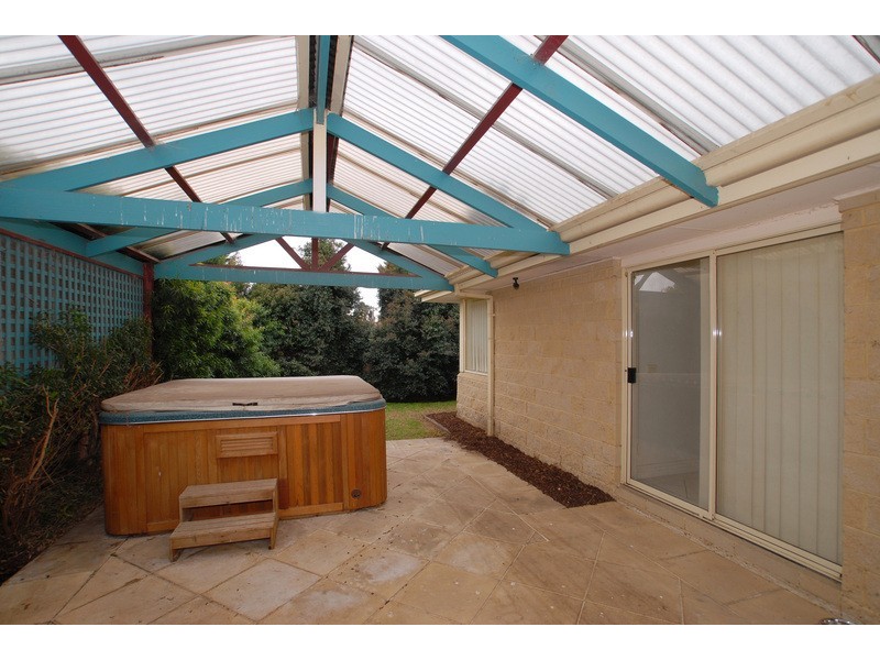 7 Helm Court, Carrum Downs VIC 3201