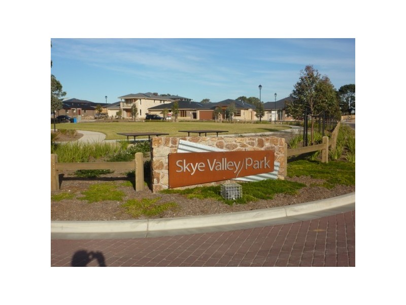 23 Danube Close, Skye VIC 3977