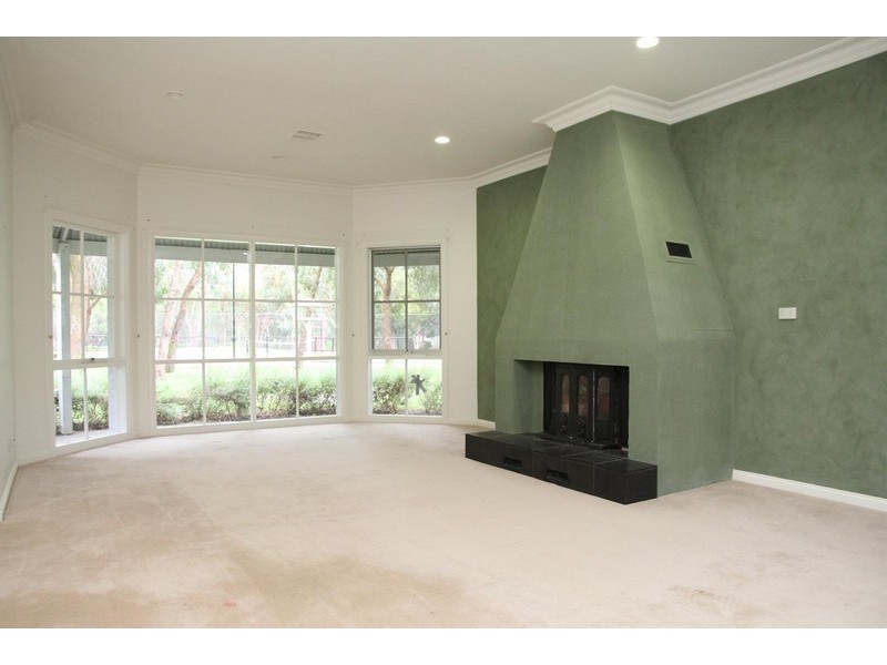 53 Kingston Road, Langwarrin VIC 3910