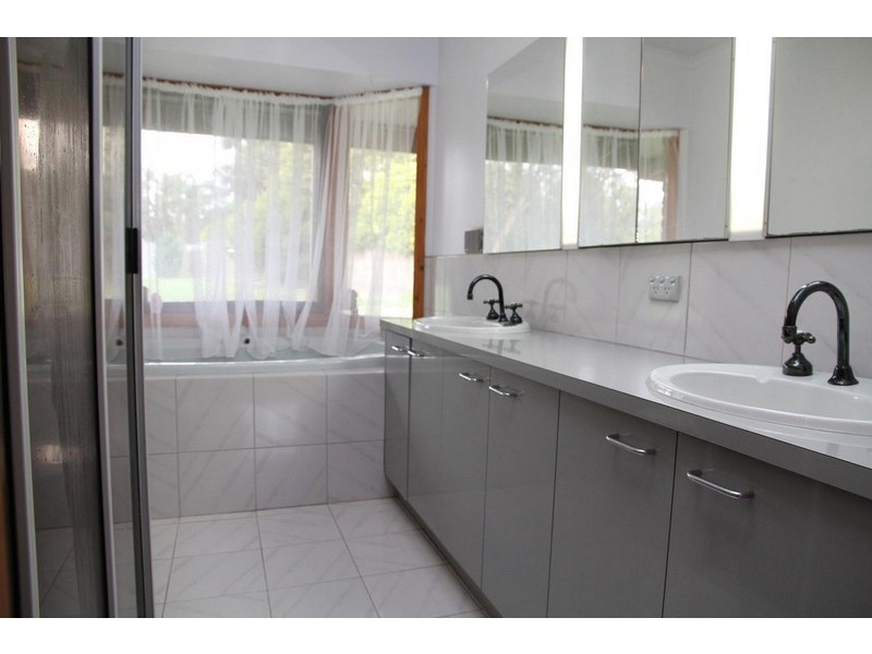 69 McKays Road, Langwarrin VIC 3910