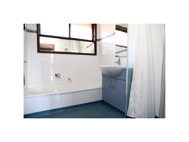 6 Muirfield Court, Frankston VIC 3199