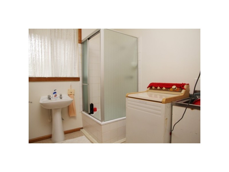 1/18 The Crest, Frankston South VIC 3199