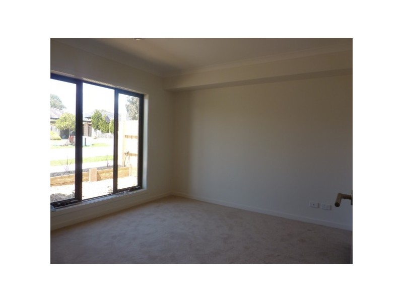 101 Oberon Drive, Carrum Downs VIC 3201