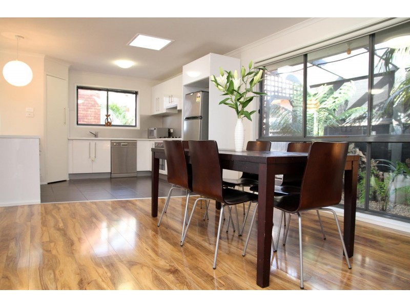 67 Rangeview Drive, Skye VIC 3977