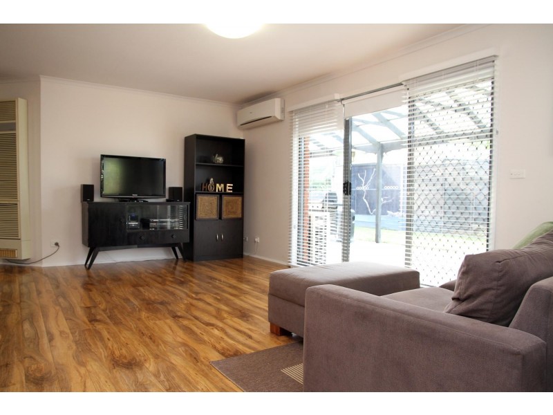 67 Rangeview Drive, Skye VIC 3977