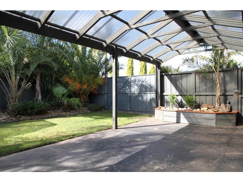 67 Rangeview Drive, Skye VIC 3977