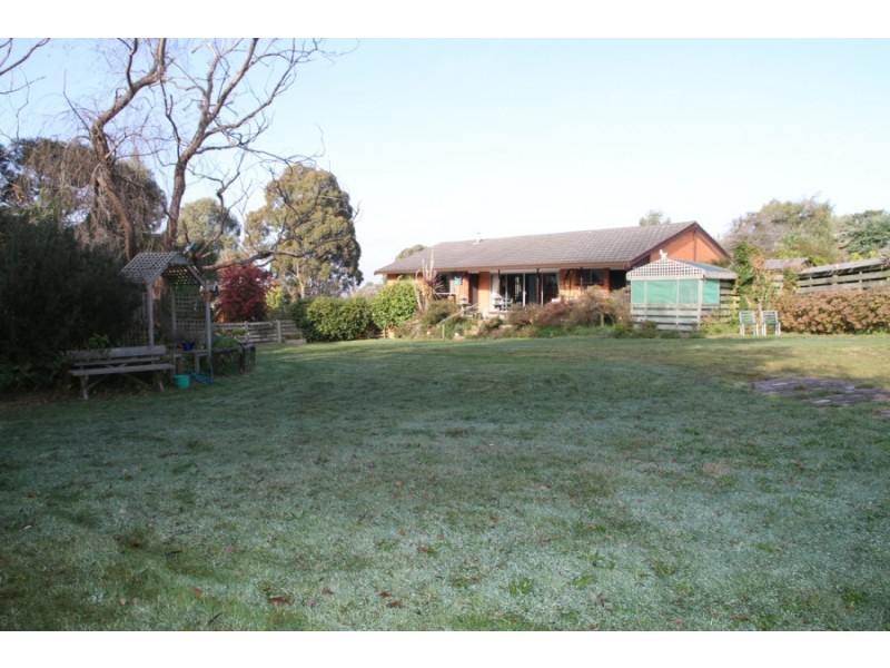 19 Barmah Court, Frankston South VIC 3199