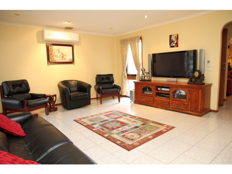 12 Allied Drive, Carrum Downs VIC 3201