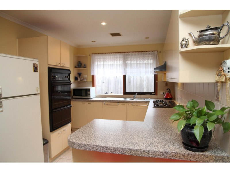 12 Allied Drive, Carrum Downs VIC 3201