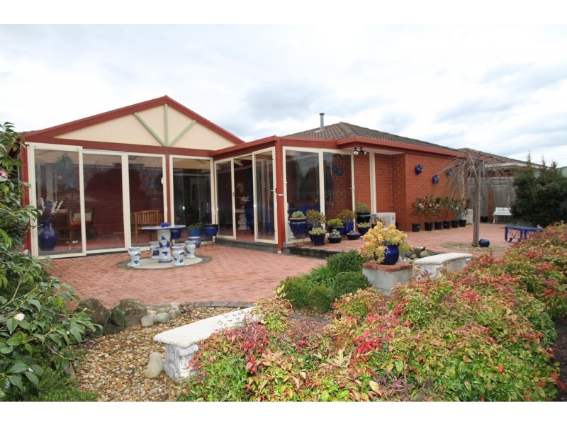 12 Allied Drive, Carrum Downs VIC 3201