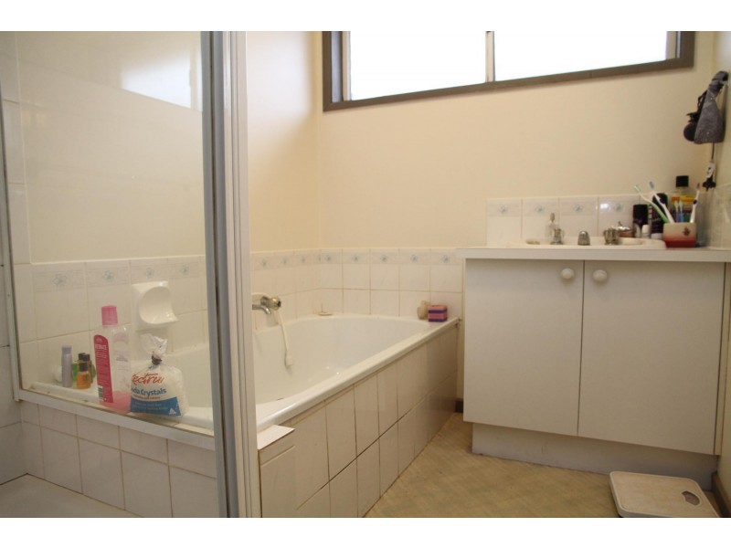 19 Darnley Drive, Skye VIC 3977