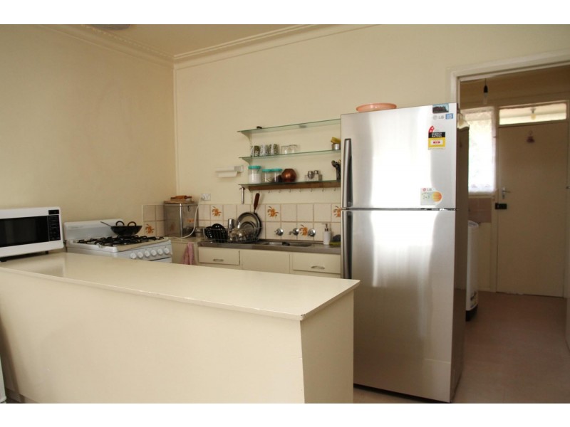 2/28 Orwil Street, Frankston VIC 3199