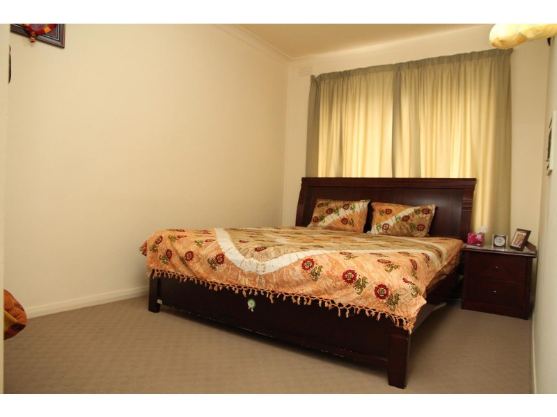 2/28 Orwil Street, Frankston VIC 3199