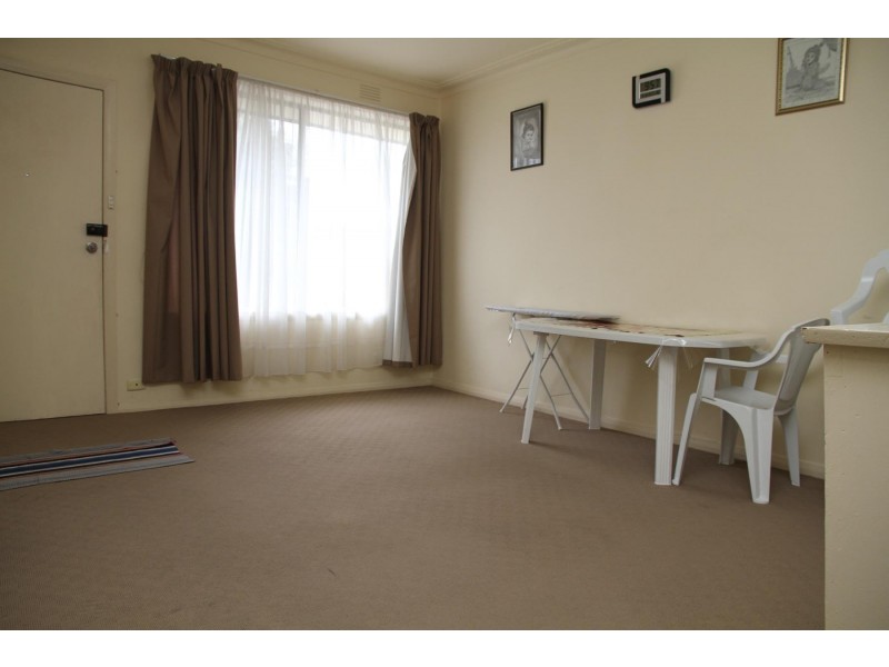 2/28 Orwil Street, Frankston VIC 3199