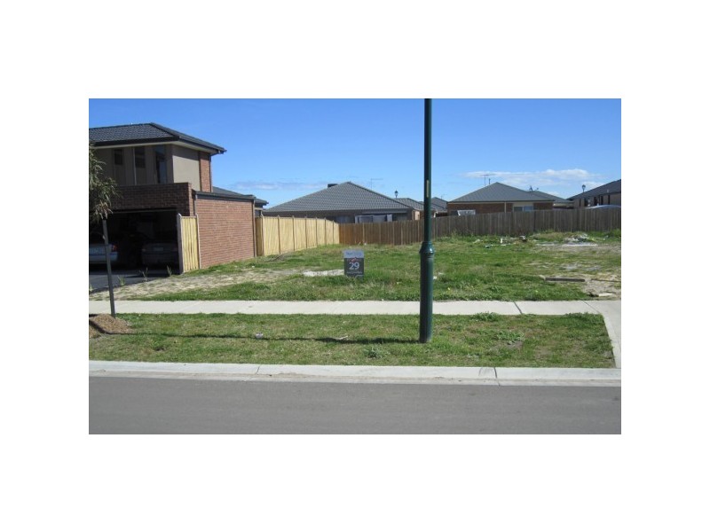 33 (Lot 29) Sanoma Drive, Skye VIC 3977