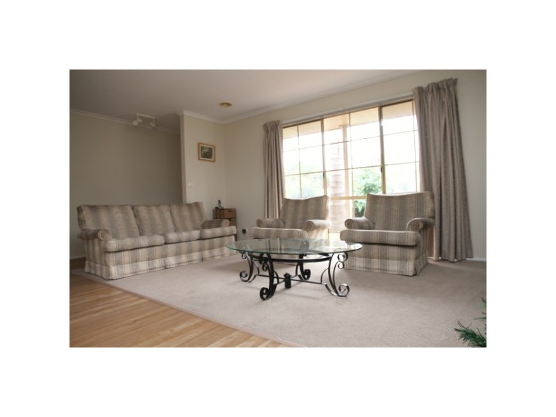 2 Marisa Court, Carrum Downs VIC 3201