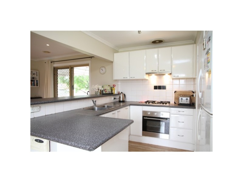 2 Marisa Court, Carrum Downs VIC 3201