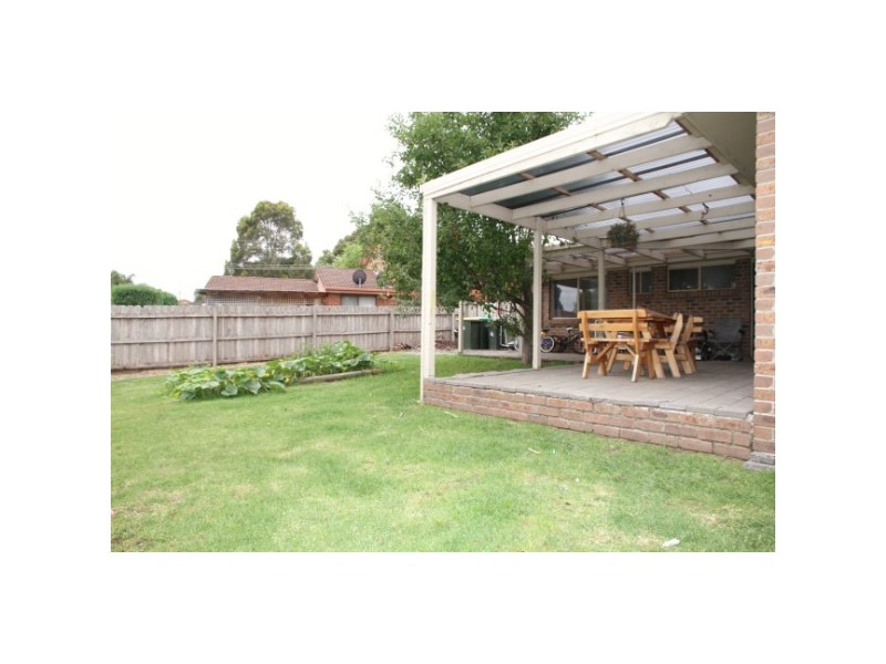 2 Marisa Court, Carrum Downs VIC 3201