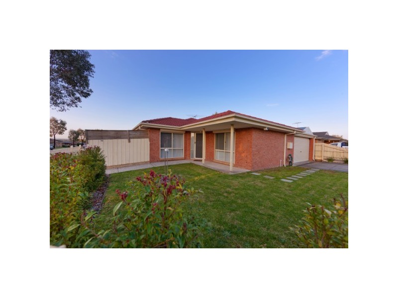 52 Carrum Woods Drive, Carrum Downs VIC 3201