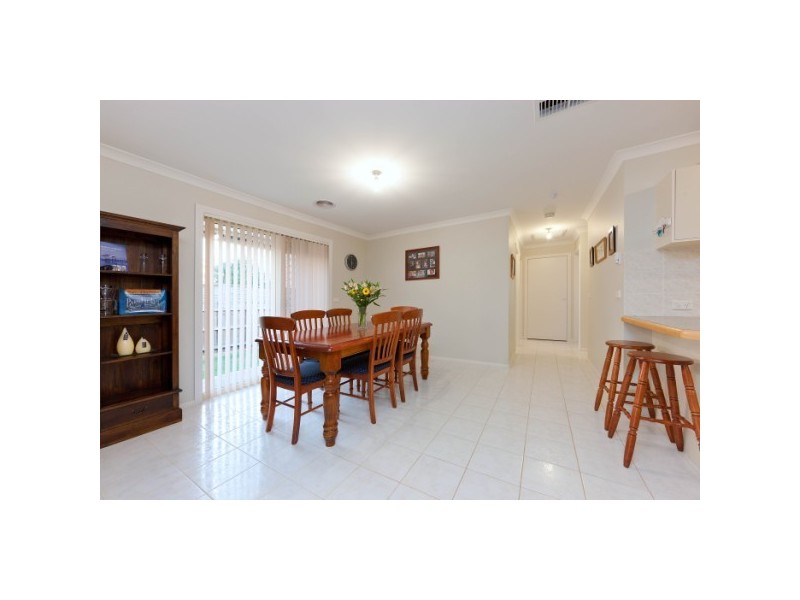 52 Carrum Woods Drive, Carrum Downs VIC 3201