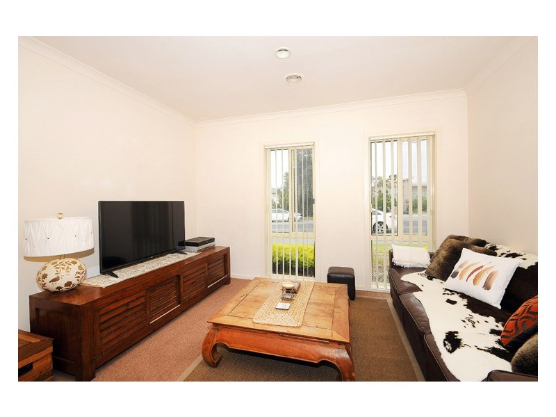 14a Brunnings Road, Carrum Downs VIC 3201