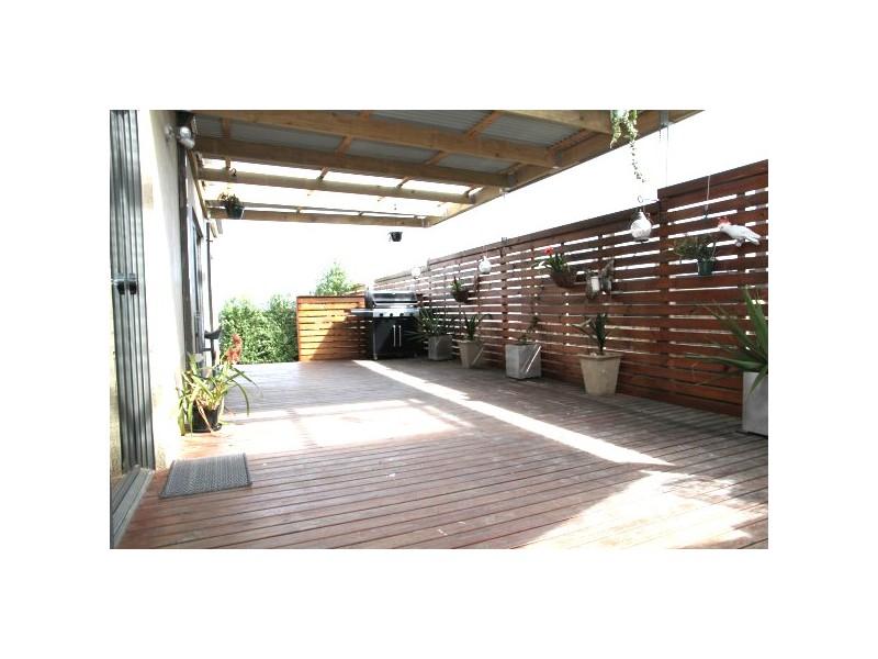 18 Golden Way, Skye VIC 3977