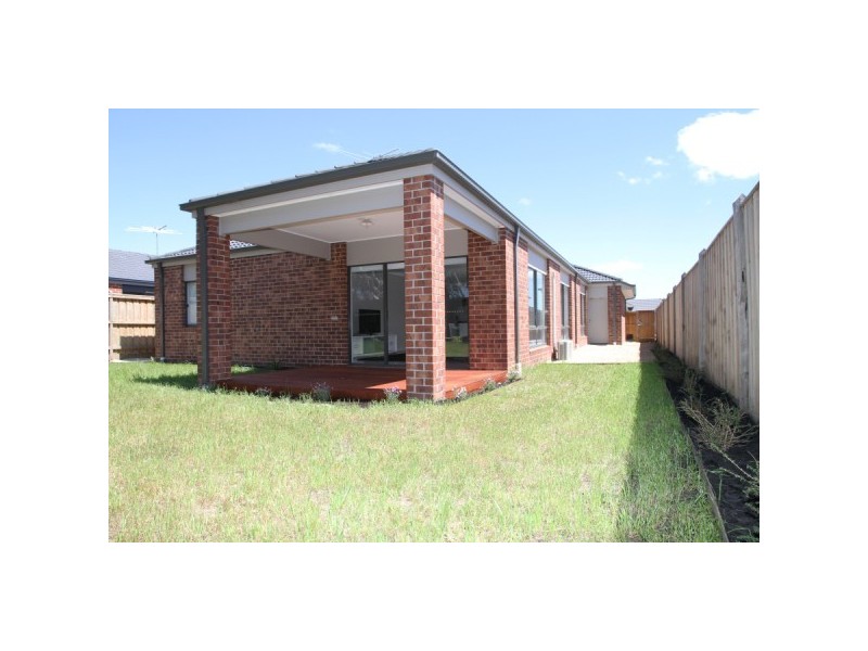 28 Wodalla Circuit, Sandhurst VIC 3977