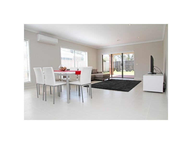 28 Wodalla Circuit, Sandhurst VIC 3977