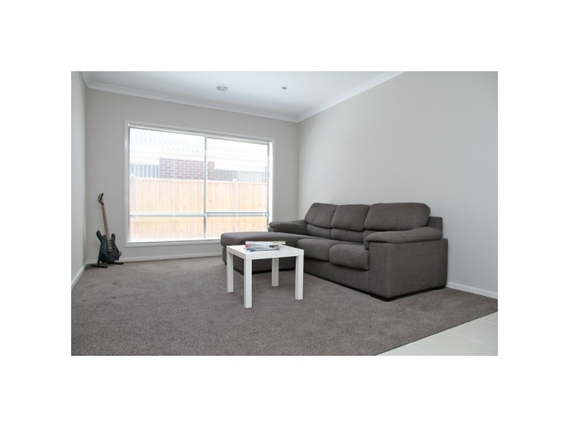 28 Wodalla Circuit, Sandhurst VIC 3977