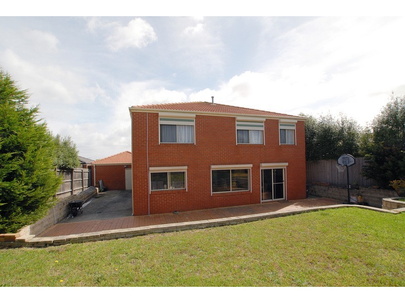32 Manchester Drive, Skye VIC 3977