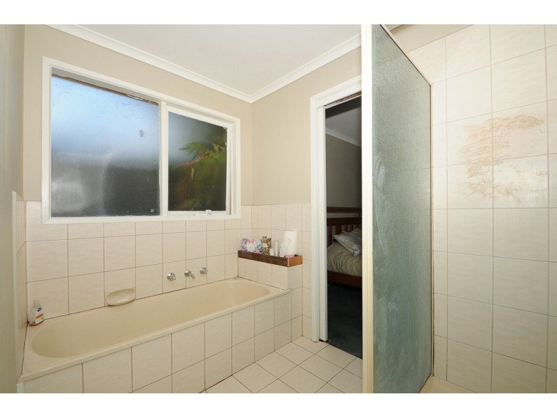 15 Tattler Street, Carrum Downs VIC 3201