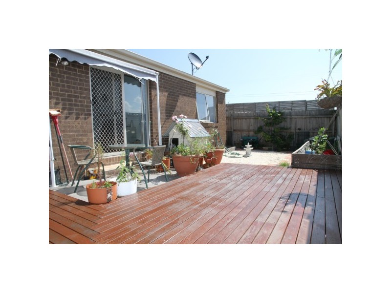 9/7 Monahans Road, Cranbourne VIC 3977