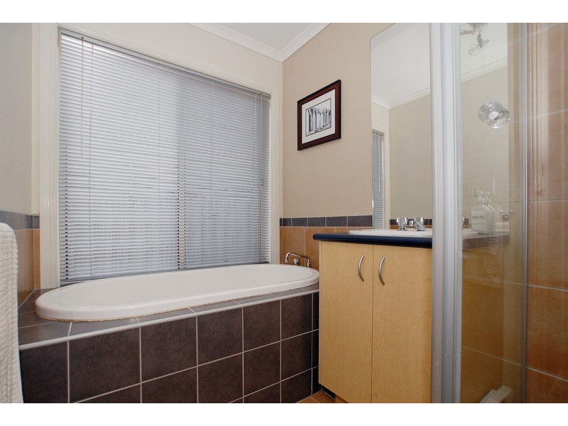 5 Mulga Place, Carrum Downs VIC 3201