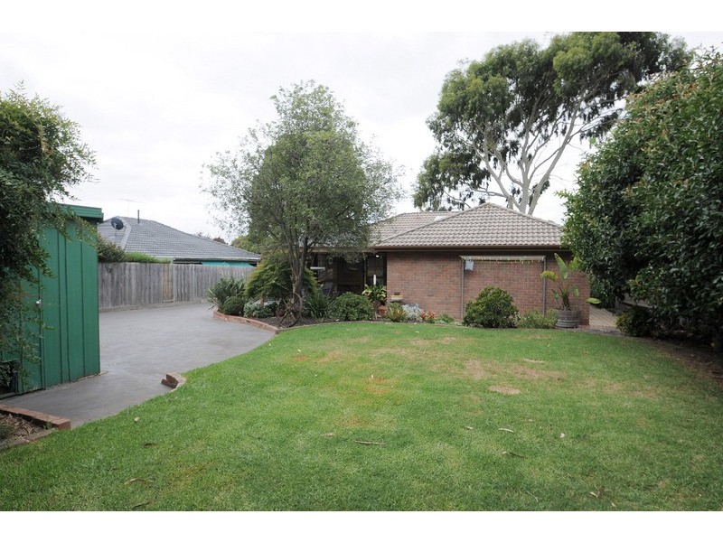6 Thornbill Drive, Carrum Downs VIC 3201