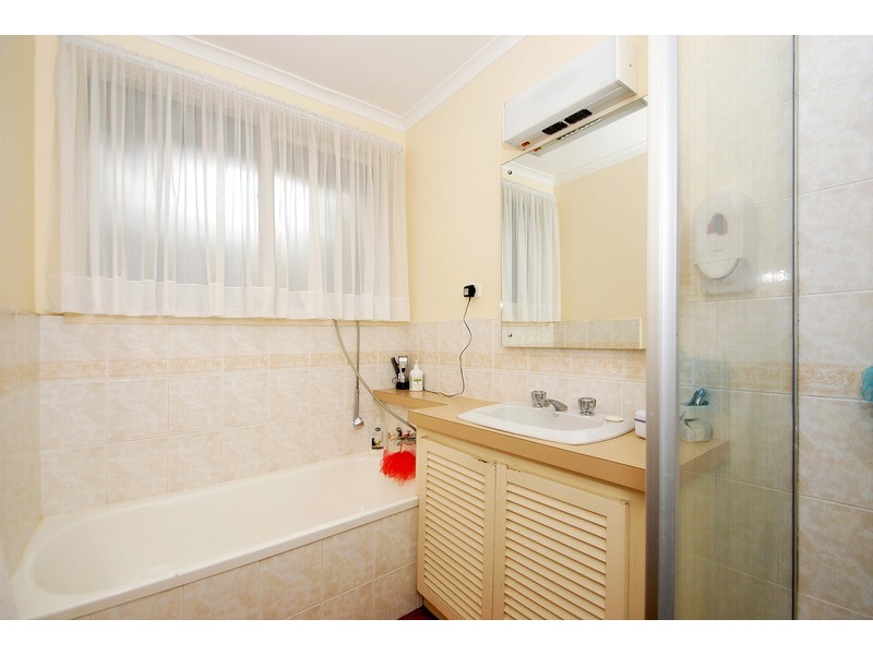 17 Parkview Dve, Frankston VIC 3199