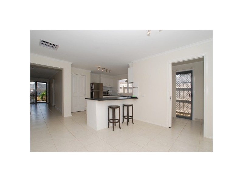 4 Ella Paige Place, Carrum Downs VIC 3201