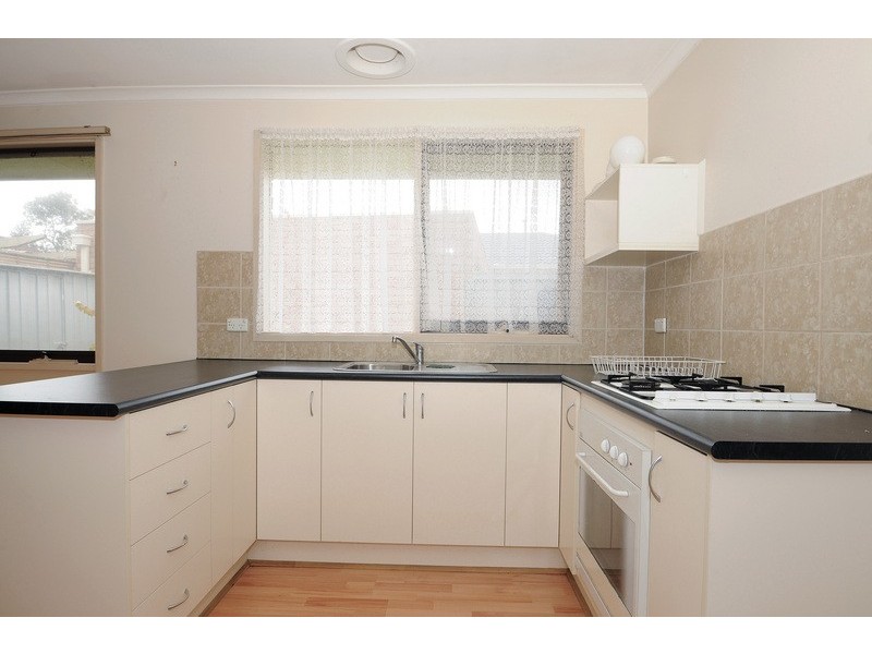 1/13 Honeyeater Place, Carrum Downs VIC 3201