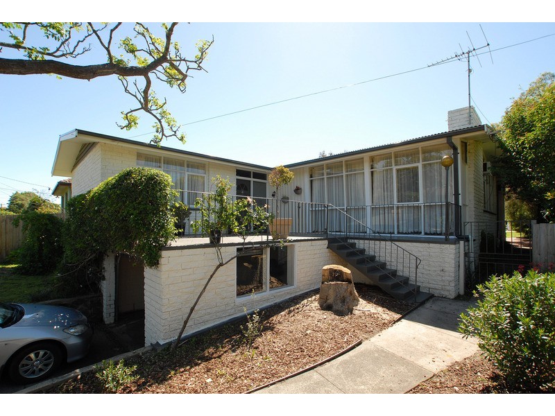 40 Kareela Road, Frankston VIC 3199