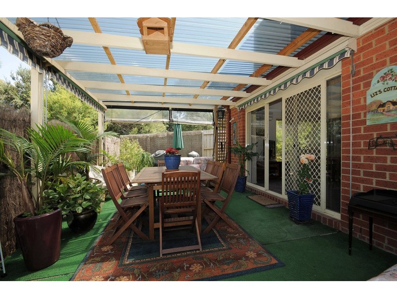 16/2 Edward Street, Langwarrin VIC 3910