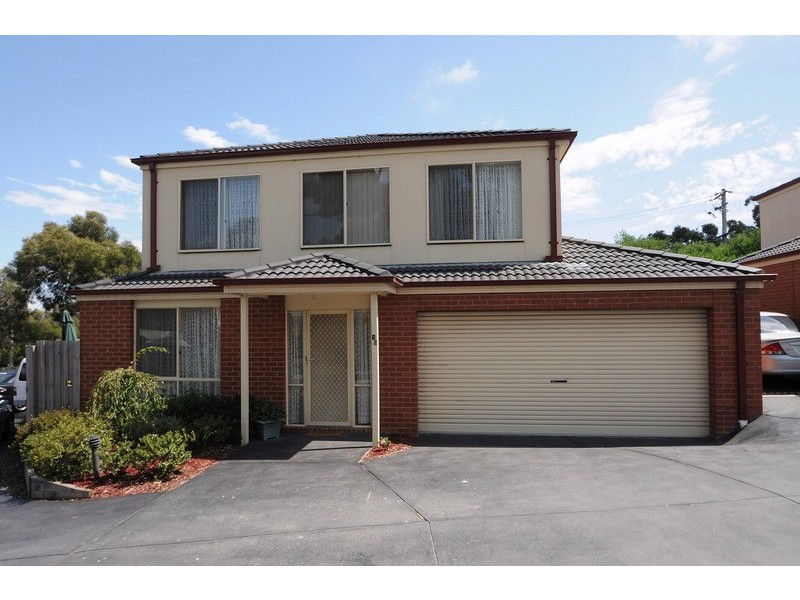 16/2 Edward Street, Langwarrin VIC 3910