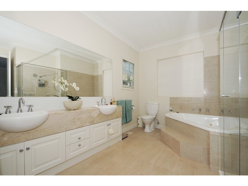 65 Scarborough Drive, Patterson Lakes VIC 3197