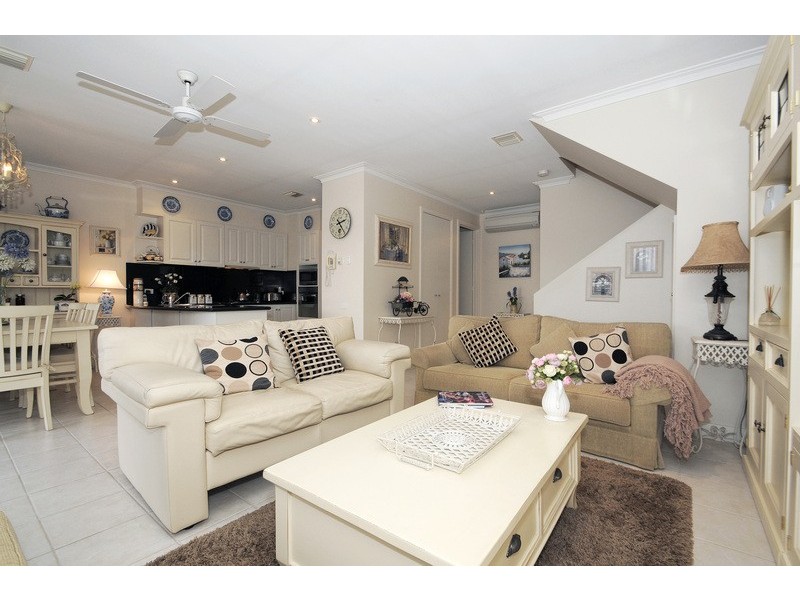 65 Scarborough Drive, Patterson Lakes VIC 3197