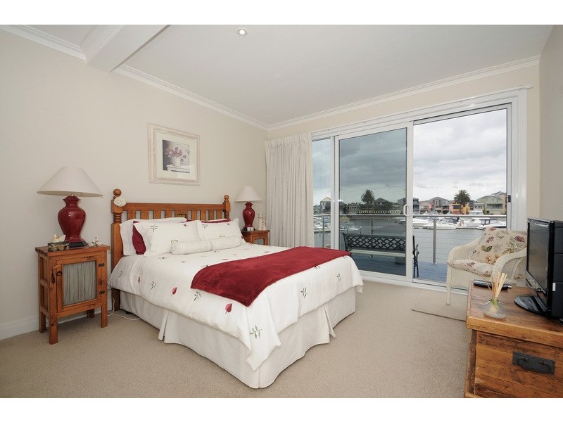 65 Scarborough Drive, Patterson Lakes VIC 3197