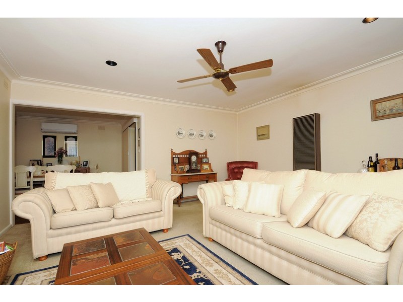 37 Meerlu Avenue, Frankston VIC 3199